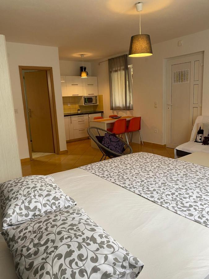 Apartment Lara Rab Town Kültér fotó